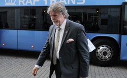 Sośnierz o rosyjskiej szczepionce: Nie wierzyłbym, żeby to wszystko było mistyfikacją