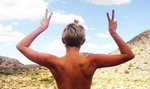 Miley Cyrus topless na Instagramie