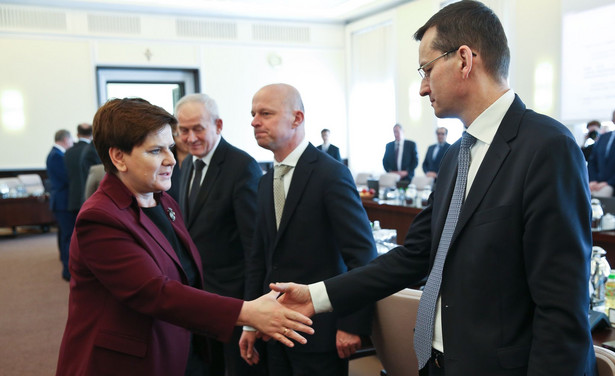 Czeka nas rekonstrukcja rządu? "Rzeczpospolita" o mrozie między premier Szydło a ministrem Morawieckim