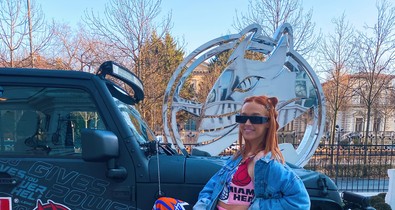 Nagyon vagány szettben fotózott ma Dj Yamina