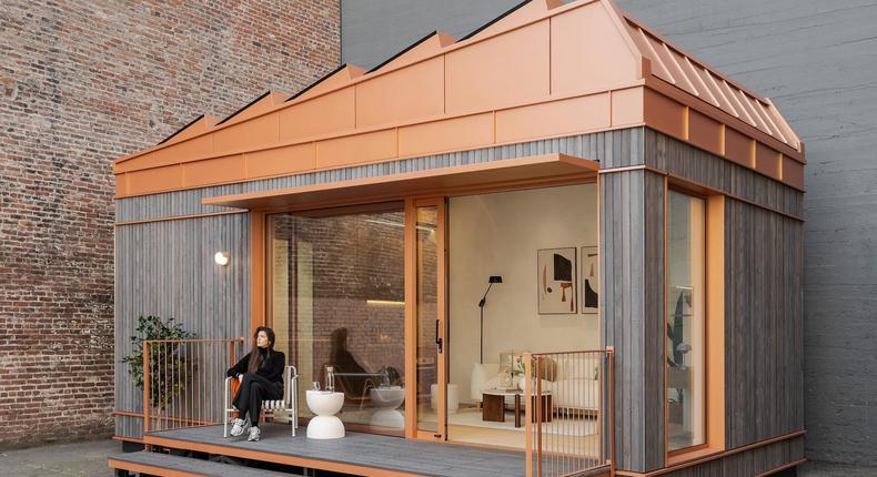 San Francisco-based startup Cosmic is selling 100 prefab ADUs starting at $279,000 each in hopes of using the profit and a recent funding round to improve its manufacturing process and decrease the cost of its tiny homes.Cosmic