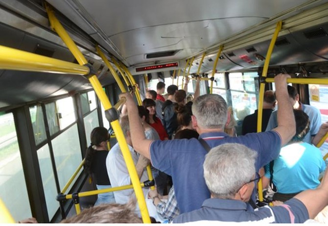 Leto u gradskom prevozu - definicija pakla