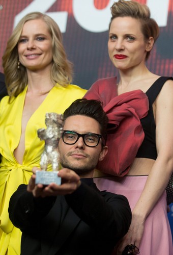 Tomasz Wasilewski i jego aktorki: Magdalena Cielecka oraz Julia Kijowska