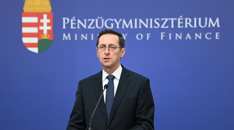 A Varga Mihály vezette Pénzügyminisztérium közölte, jövő évben is biztosítja a kormány a családtámogatásokat / Fotó: MTI/Máthé Zoltán