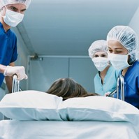 Daganat miatt műtik? Ezen a 3 tényezőn sok múlhat