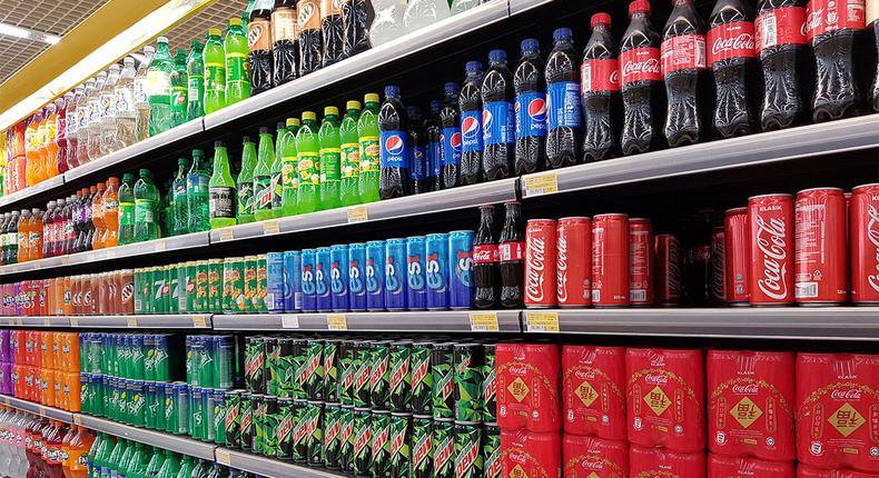 Nigerians to pay more for drinks in 2022 as FG plans to increase tax on carbonated drinks. (Eatthisnotthat)