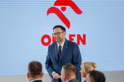 Na tle poprzedniego roku zysk Orlenu wypadł skromnie