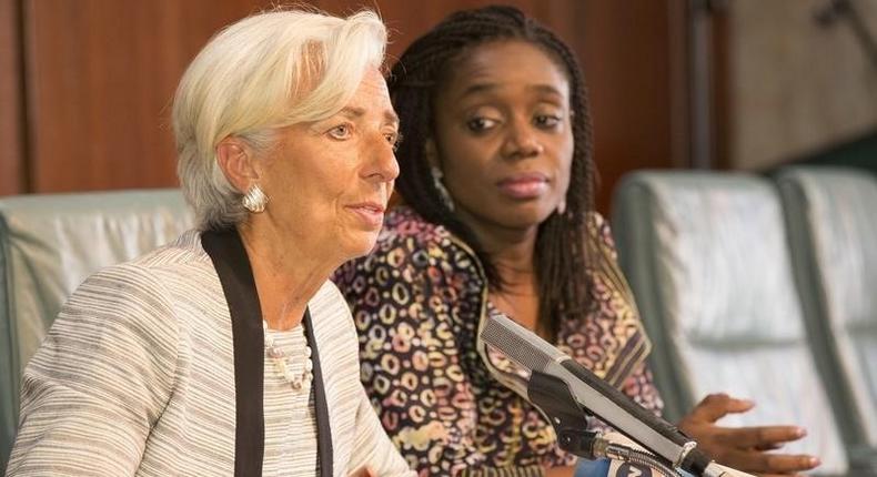 International Monetary Fund Managing Director Christine Lagarde (L) and Nigeria’s Finance Minister Kemi Adeosun (C) hold a media briefing following her meeting with President Muhammadu Buhari in Abuja, Nigeria January 5, 2016. 