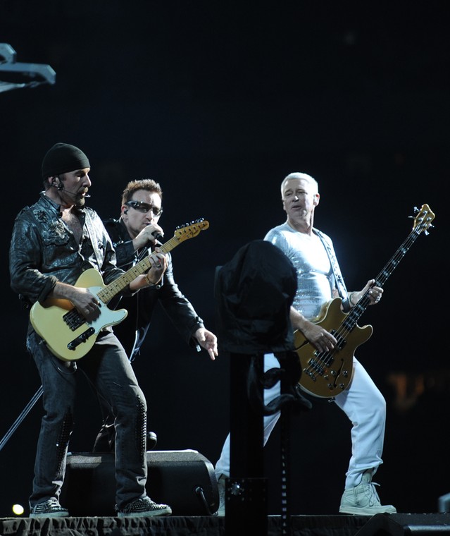 U2