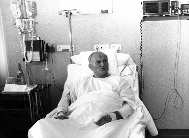 Jak Paweł II w szpitalu 