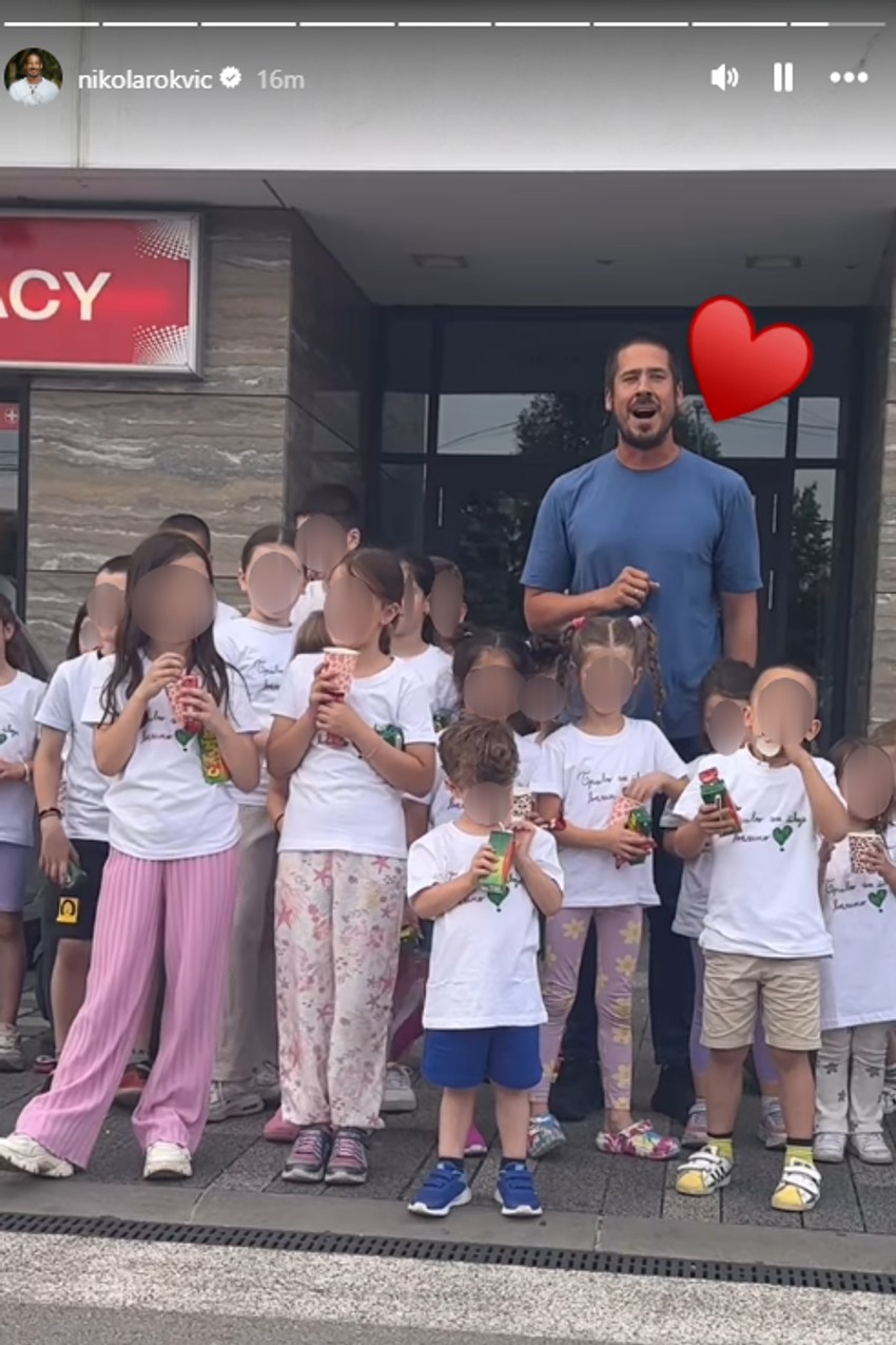 Nikolu Rokvića dočekale komšije