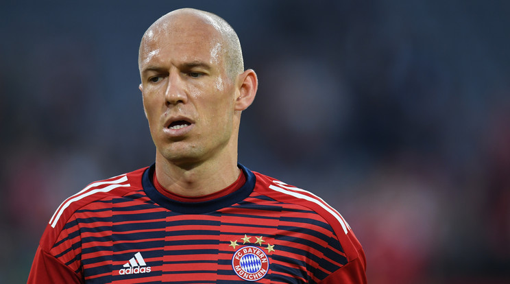 Arjen Robben további egy évre írt alá /Fotó: AFP