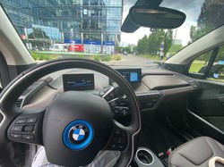 Elektryczne BMW z kluczykiem w zegarku. TESTUJEMY i3 [ZDJĘCIA]