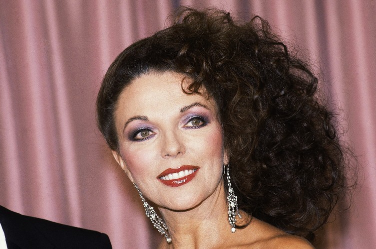 Joan Collins w roku 1982