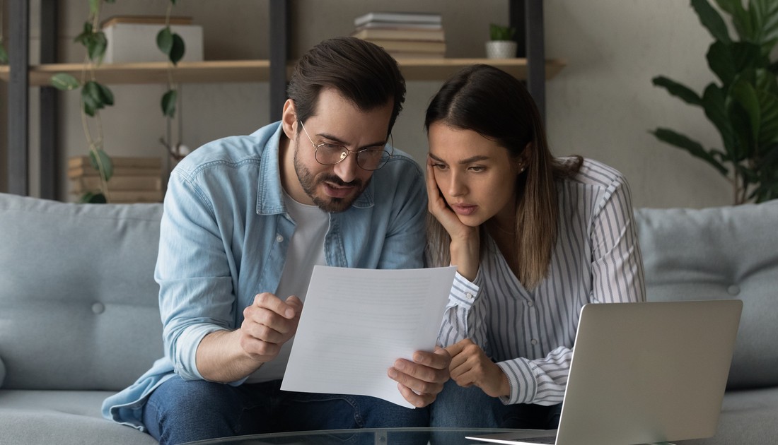 W grudniu wielu Polaków dostaje na konta niższe wypłaty. Co jest powodem?