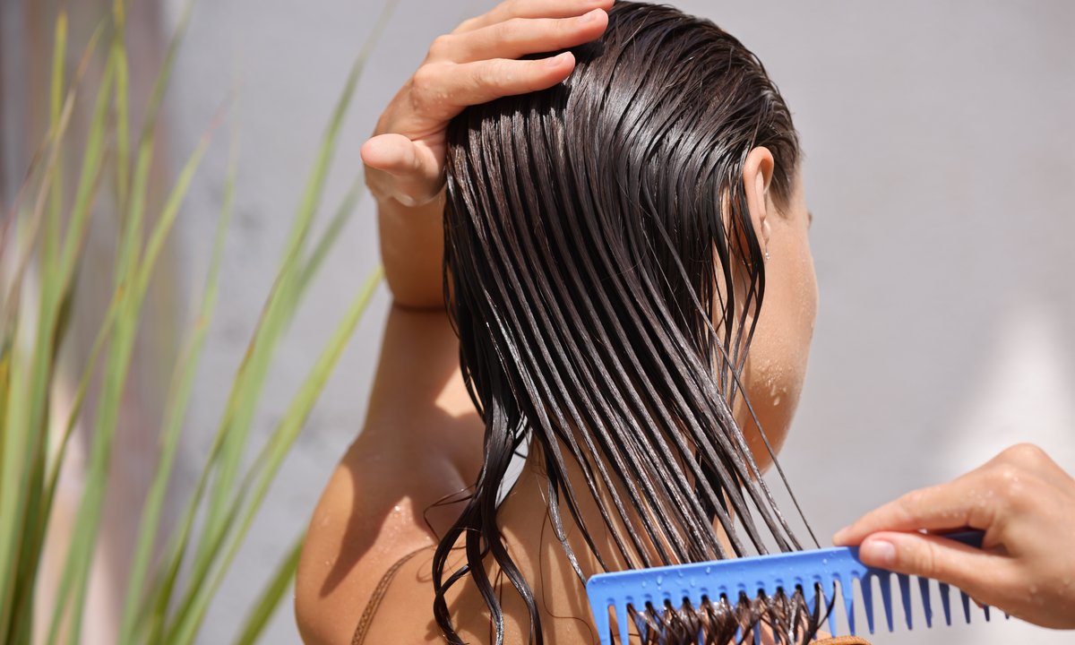 W innych kosmetykach tyle biotyny nie znajdziesz. "Ta kuracja za 19 zł uratowała moje włosy"