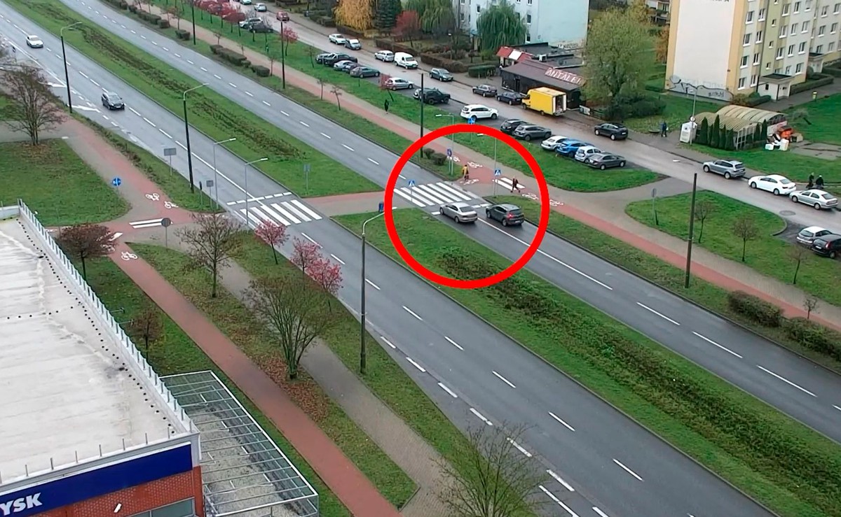 Kierująca Volkswagenem dostała słony mandat i 15 punktów karnych