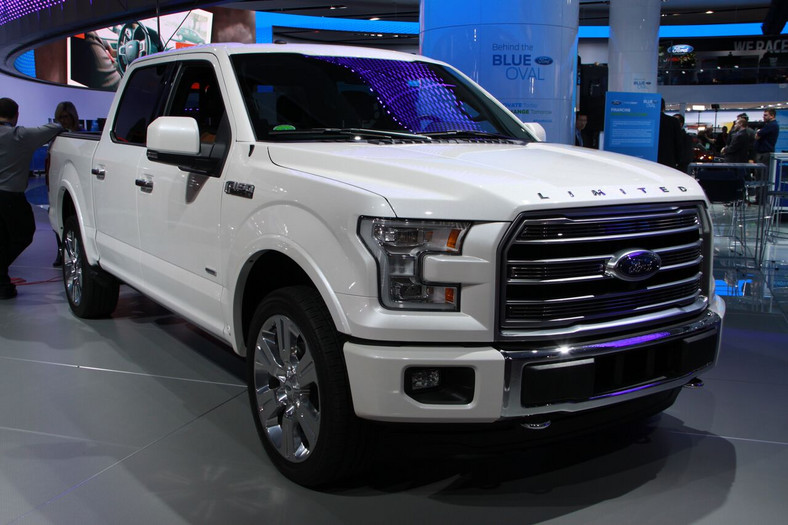 Detroit 2016 - Ford F-150 Limited