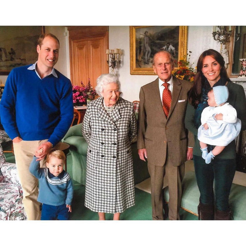Rodzina królewska opublikowała nieznane fotografie księcia Filipa