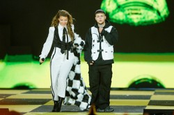 Edyta Górniak ma gest. Prezent dla Allana i jego narzeczonej szokuje [WIDEO]