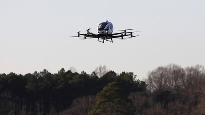 Megváltoztathatja a közlekedést: forradalmi újítás lehet a drón taxi