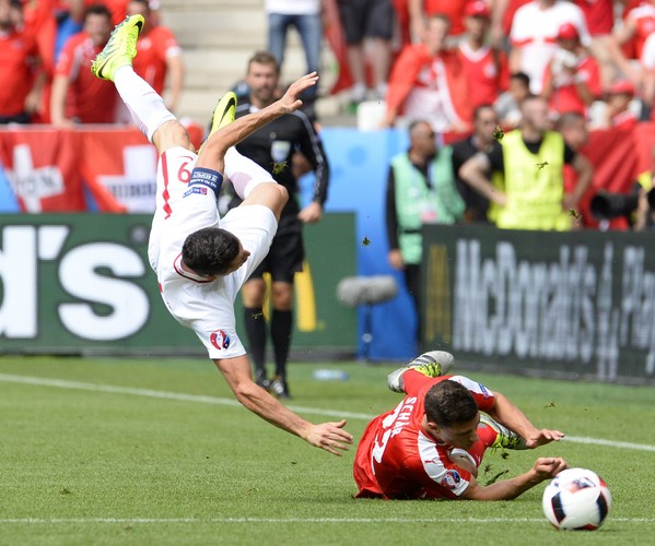 Błaszczykowski nie lubi się z Lewandowskim? Na boisku jeden za drugim skoczyłby w ogień