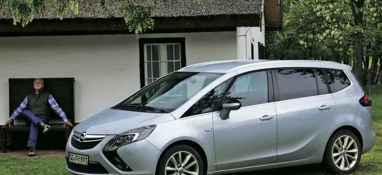 Opel Zafira 2.0 CDTI - wszechstronny ekspres rodzinny