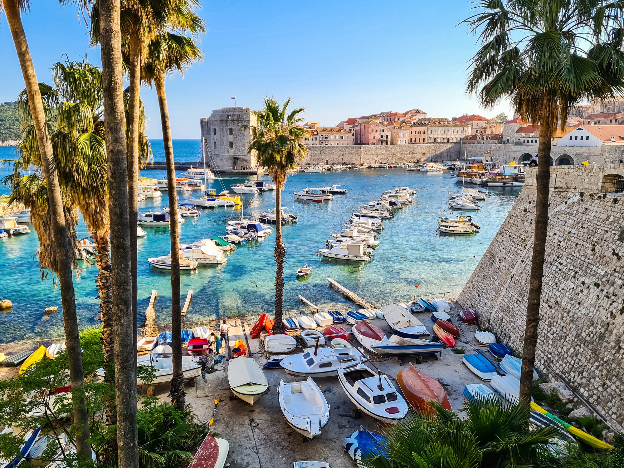 Dubrovník je populárnym chorvátskym letoviskom (ilustračné foto).