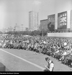 QUIZ. Historia Polski czasów PRL. Pytamy nie tylko o ważne daty. Będzie 10/10?