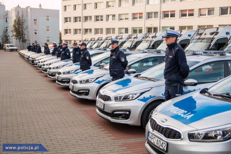 Nowe radiowozy policji