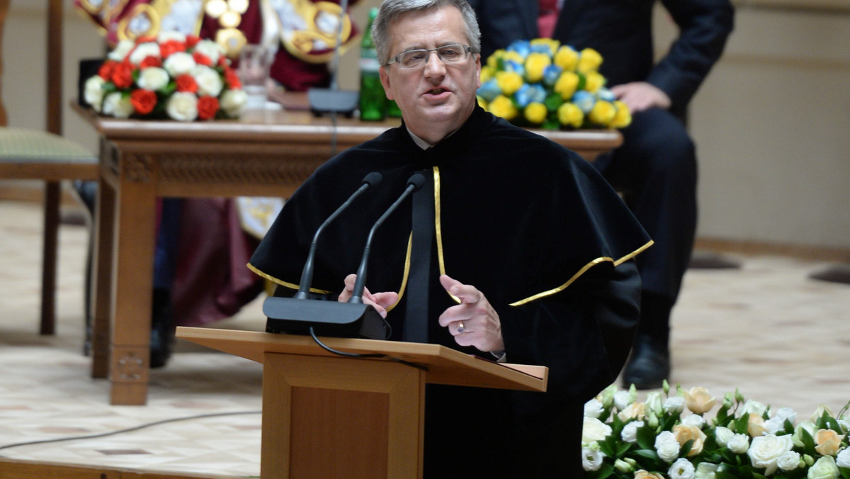 Prezydent Bronisław Komorowski zapowiedział we Lwowie, że po zakończeniu kadencji na stanowisku szefa państwa założy instytut, którego działalność będzie skupiać się m.in. na relacjach polsko-ukraińskich.