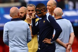 Euro 2024. Mbappe zagra z Polską? "W odpowiednim czasie zobaczycie..."