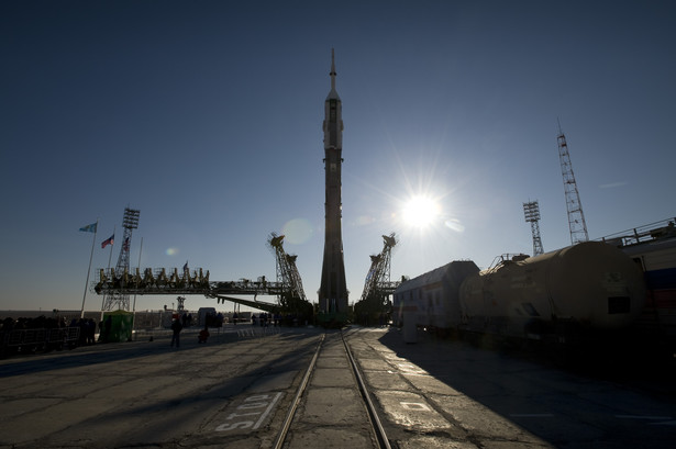 Rakieta Sojuz na kosmodromie Bajkonur w Kazachstanie, Bill Ingalls/NASA