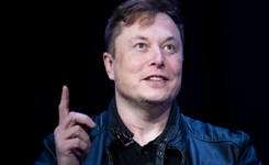 Co dalej z 'wolnością słowa' na Twitterze? Musk zawiesza konta kilku dziennikarzy