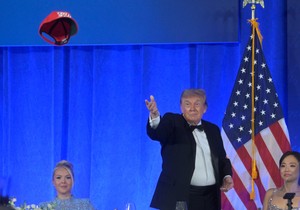 Donald Tramp na večeri sa novinarima