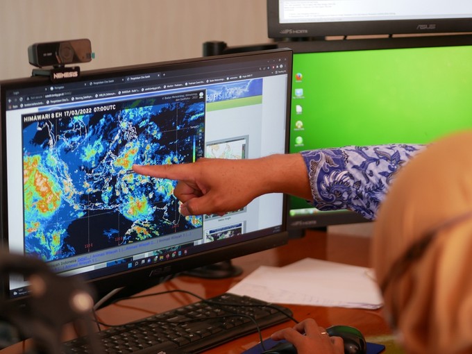 Orvosmeteorológia: rendkívül megterhelő napok következnek vasárnaptól!