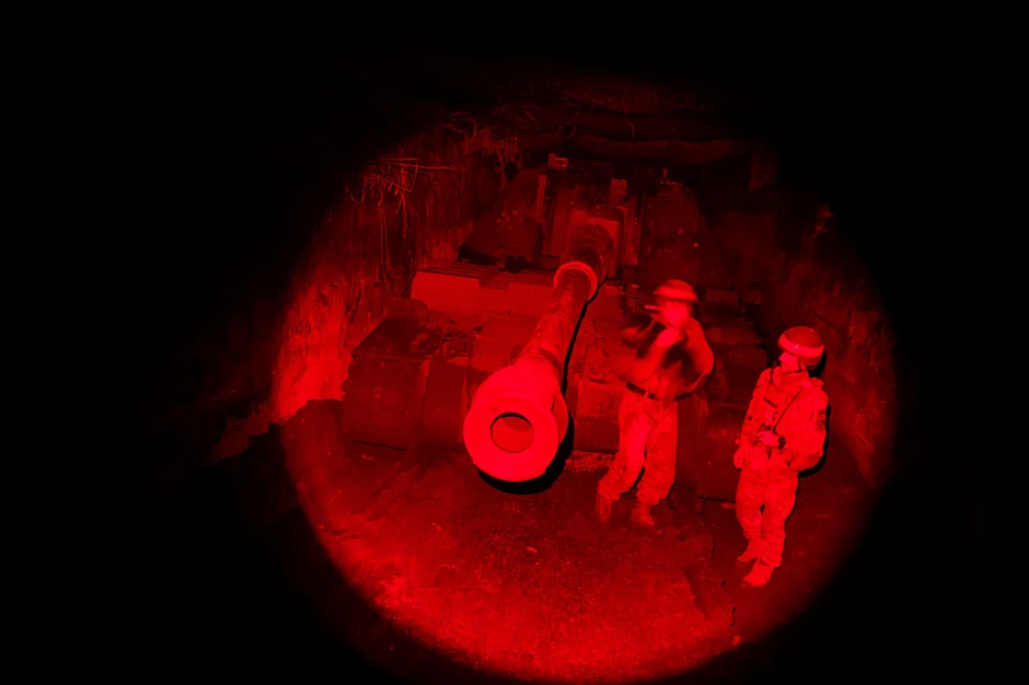 Ukrajinski vojnici iz 117. odvojene teško mehanizovane brigade na liniji fronta u smeru Pokrovska u Donjecku 23. decembra