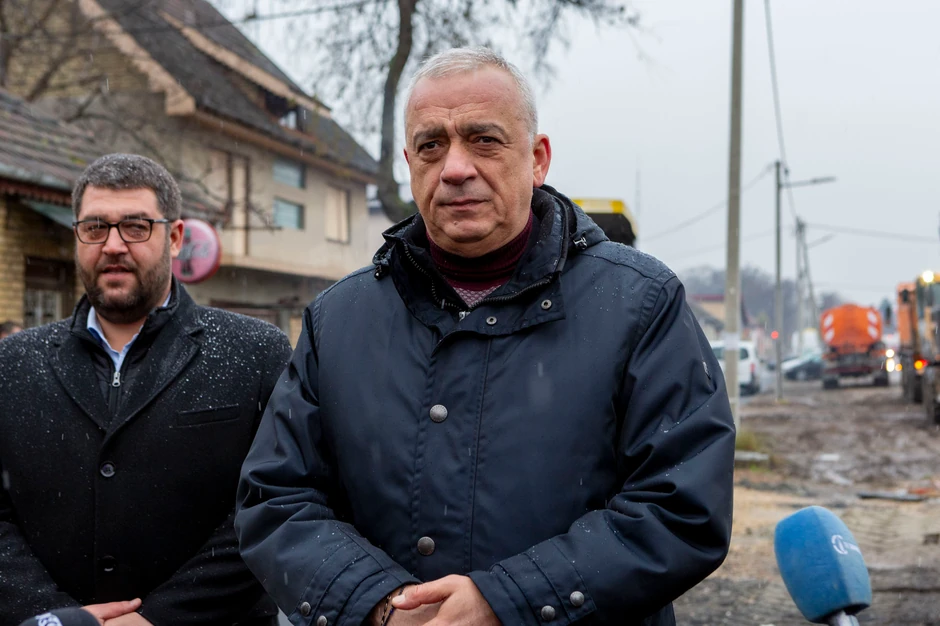 Bakić kaže da je ove godine izgrađeno 12 ulica dužine 4,8 kilometara