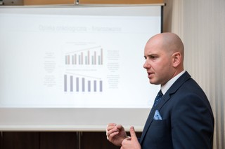 Gadomski: Pandemia poturbowała system opieki zdrowotnej. Skala nas przerosła