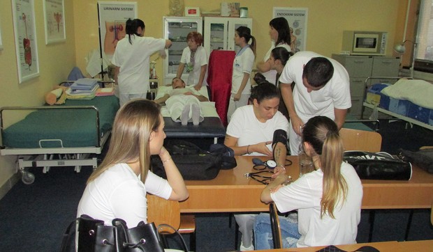 praksa ucenici medicinari