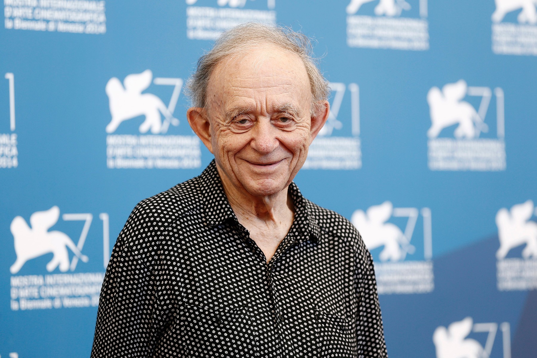 Režisér dokumentárneho filmu Titicut Follies Frederick Wiseman.