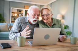 bon senioralny, czyli nowe wsparcie finansowe na polskich seniorów. osoby po 75. roku życia mogą zyskać dodatkowe 2150 zł. od kiedy można składać wnioski o bon senioralny?