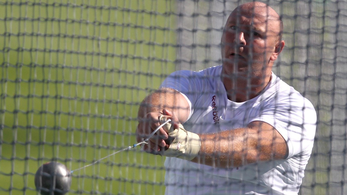 Szymon Ziółkowski zajął piąte miejsce w finale rzutu młotem podczas lekkoatletycznych mistrzostw Europy, które odbywają się w Barcelonie. Polak na półmetku rywalizacji był trzeci, ale w drugiej części zawodów stracił aż dwie pozycje. Złoty medal zdobył Słowak Libor Charfreitag.