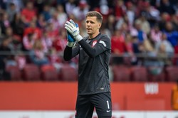 Szczęsny ma stać w bramce Barcelony w meczach z Realem Madryt i Bayernem Monachium