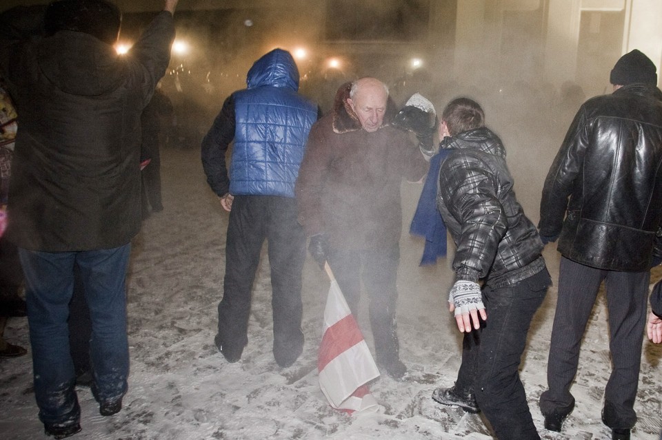 BIAŁORUŚ PLAC NIEPODLEGŁOŚCI MANIFESTACJA