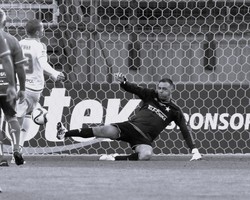 Artur Sarnat nie żyje. Były bramkarz Wisły Kraków miał 54 lata