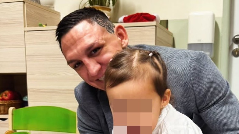 Gábor Boráros s dcérkou Zorou. 