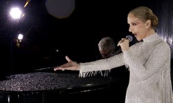 Céline Dion wystąpiła w Paryżu na zakończenie otwarcia olimpiady. Powaliła wszystkich na kolana