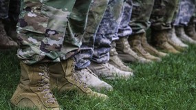 Zawodowe wojsko tylko neurotypowe