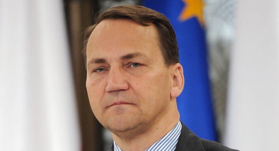 Sikorski zrugał prezydenta Dudę: Nie dostał upoważnienia, żeby o tym mówić